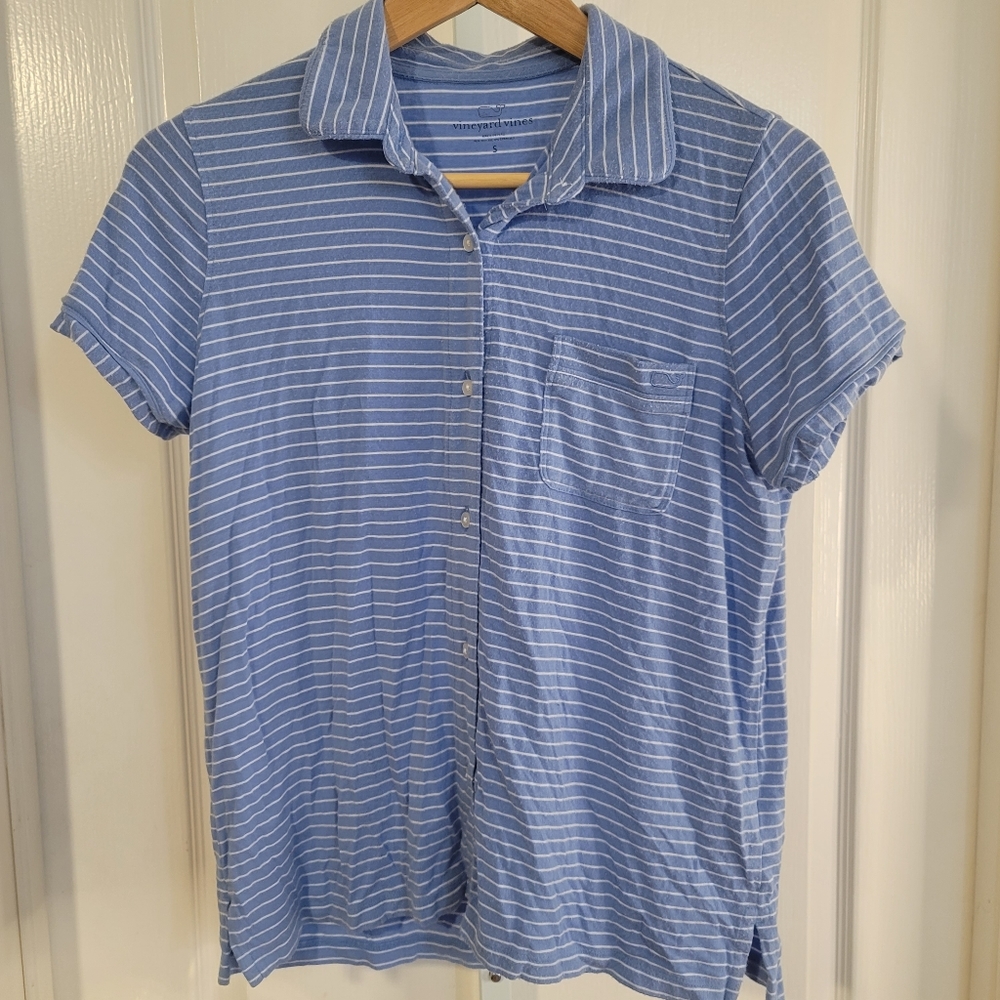 Vineyard Vines  Button Down Polo Small